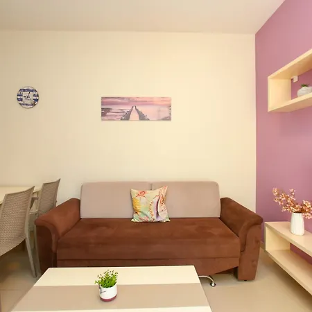 Apartment Diamond