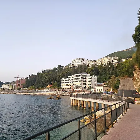 Diamond * Vlorë
