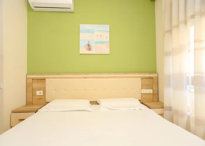 Diamond Apartment